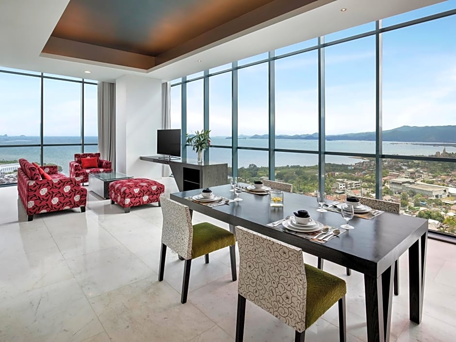 Novotel Lampung Hotel