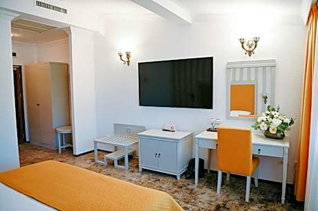 Hotel La Castel Iasi