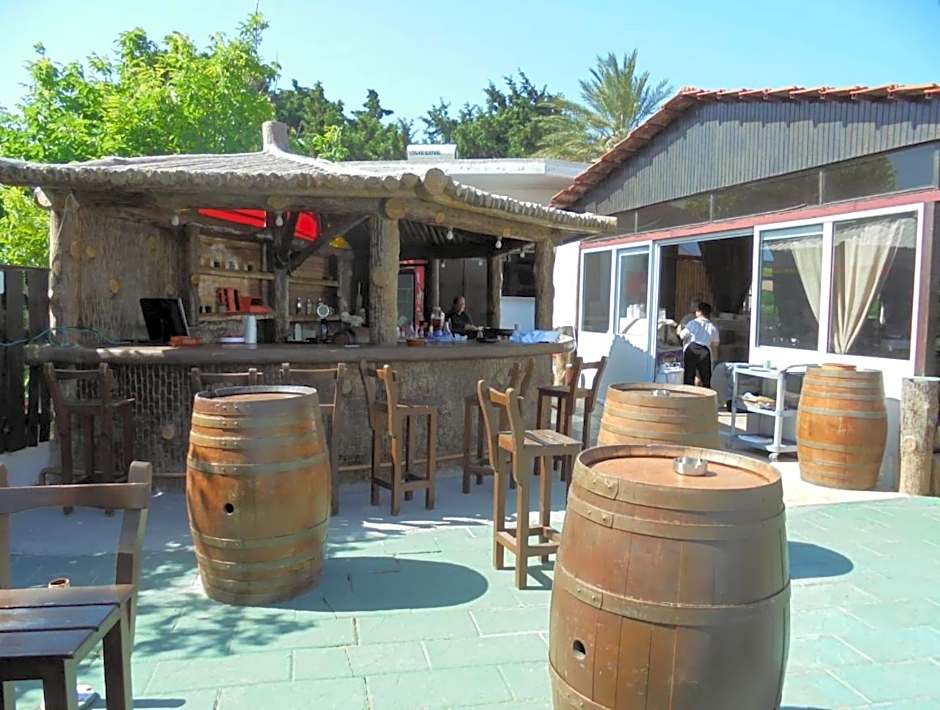 Asterias Bay-Theologos
