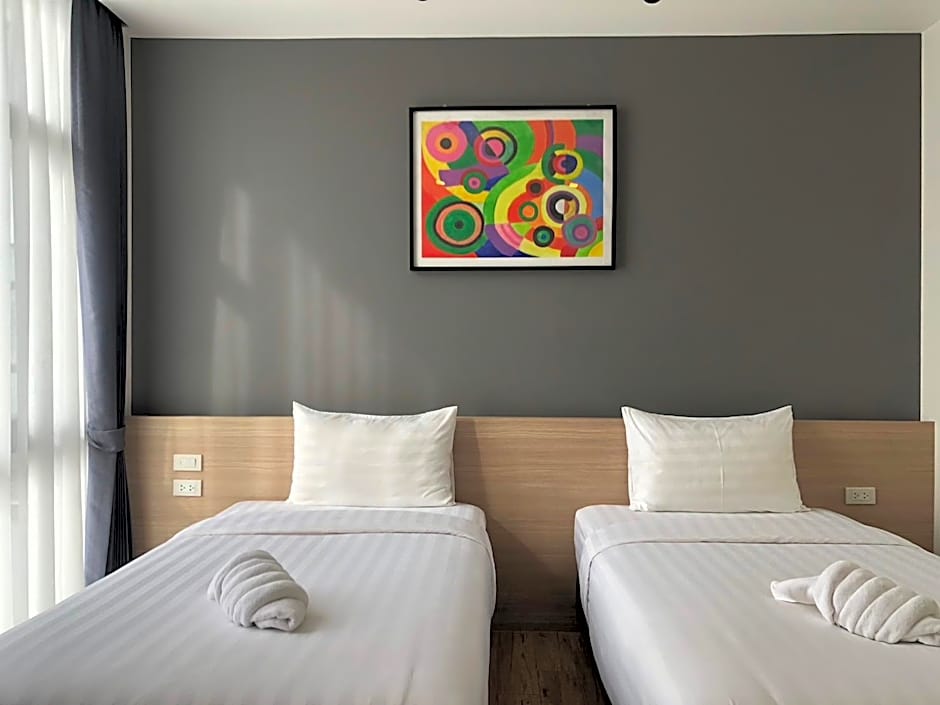 Photo 1 of 10 of Standard 2 Twin Beds