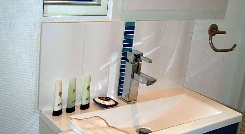 la cigale sous l'olivier