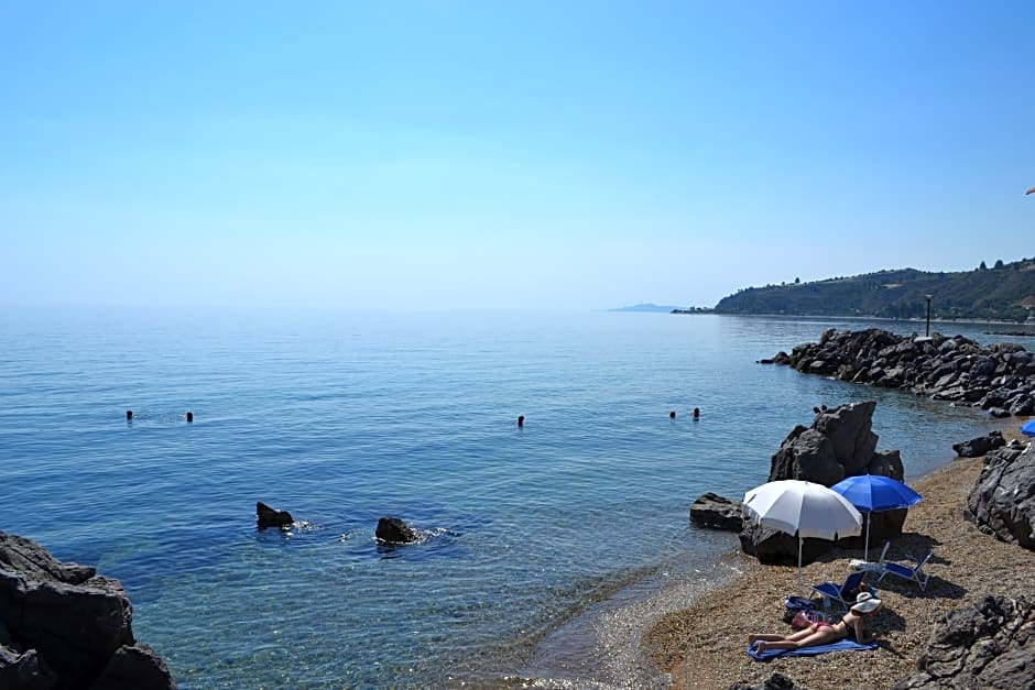 Xenios Loutra Village Karnagio