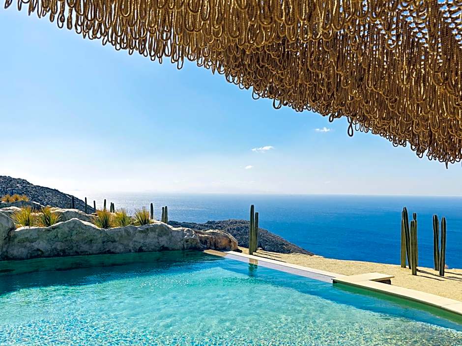 Myconian Panoptis Escape, a member of Small Luxury Hotels of the World