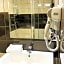 Hotel Martinez Grenay