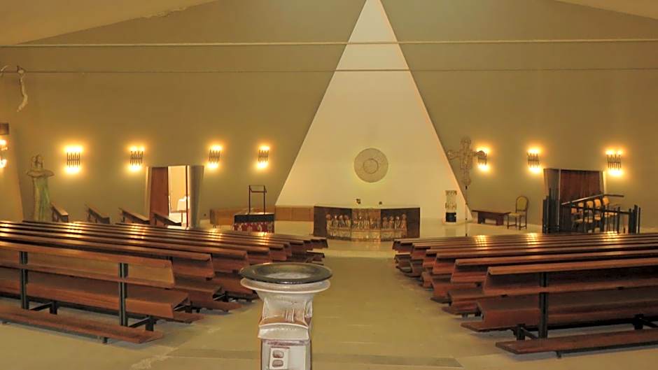 Hotel Oasi Dei Discepoli