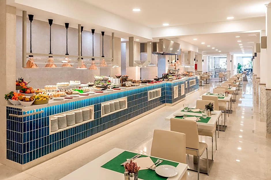 Hotel Las Arenas, Affiliated by Melia