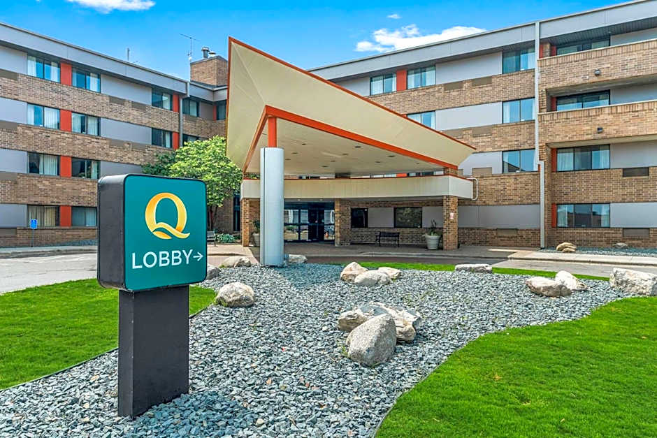 Quality Inn & Suites Mall Of America - Msp Airport