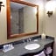 Wyndham Garden Baronne Plaza