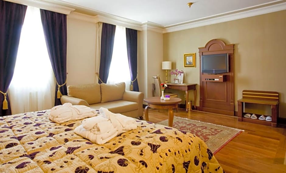 Photo 1 of 8 of Deluxe Suite