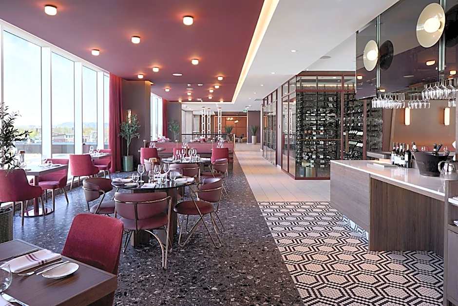 Courtyard by Marriott Montreal Laval