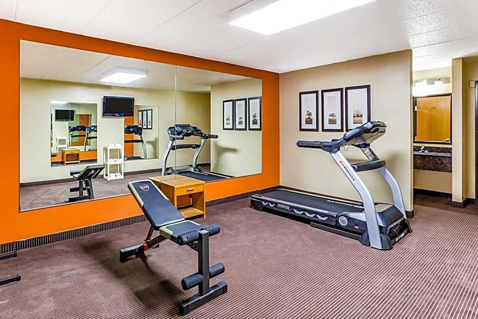 AmericInn by Wyndham Menomonie