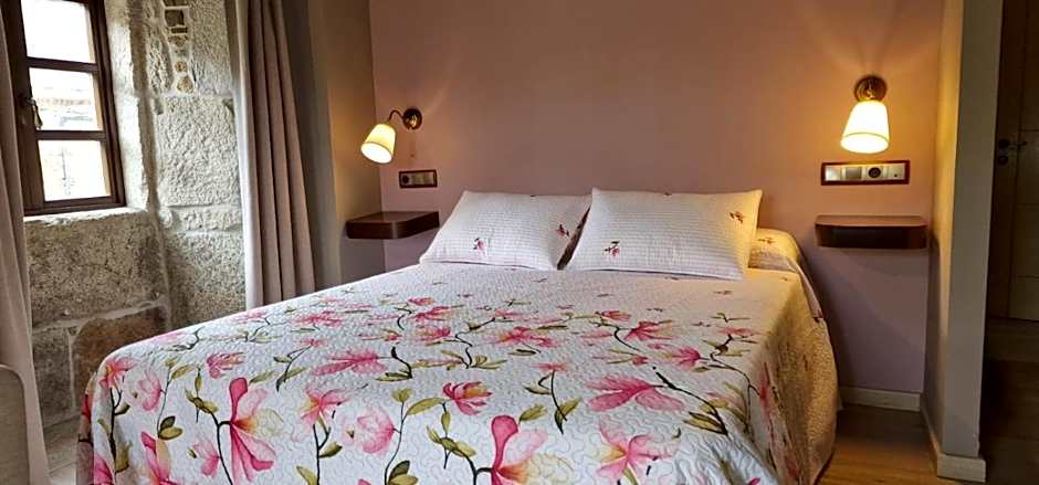 Habitaciones La Cuevona de Guitiriz,Parga, en el camino norte Lugo