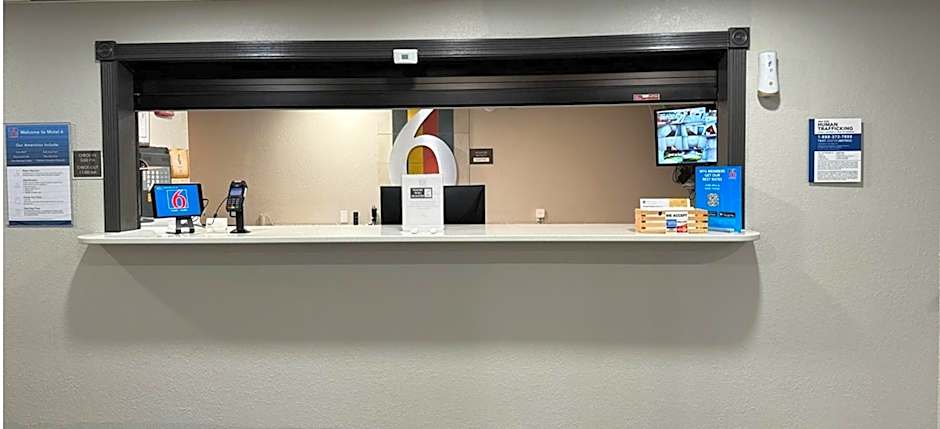 Motel 6 North Sioux City, SD I 29 North