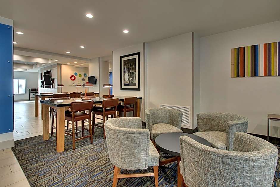 Holiday Inn Express Hotel & Suites Austell Powder Springs By IHG