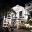 The Esplanade Guesthouse Mansion
