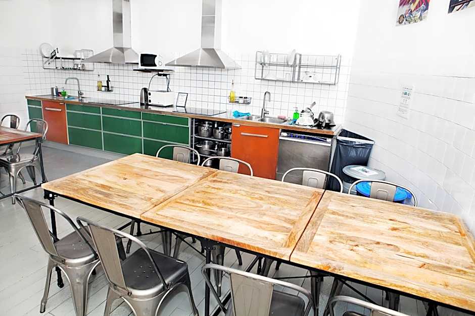 City Backpackers Hostel