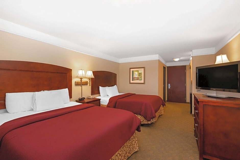 La Quinta Inn & Suites by Wyndham Dodge City