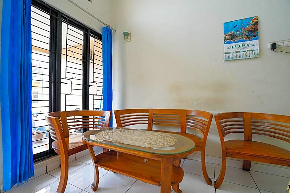 OYO Life 2874 Berlian Residence