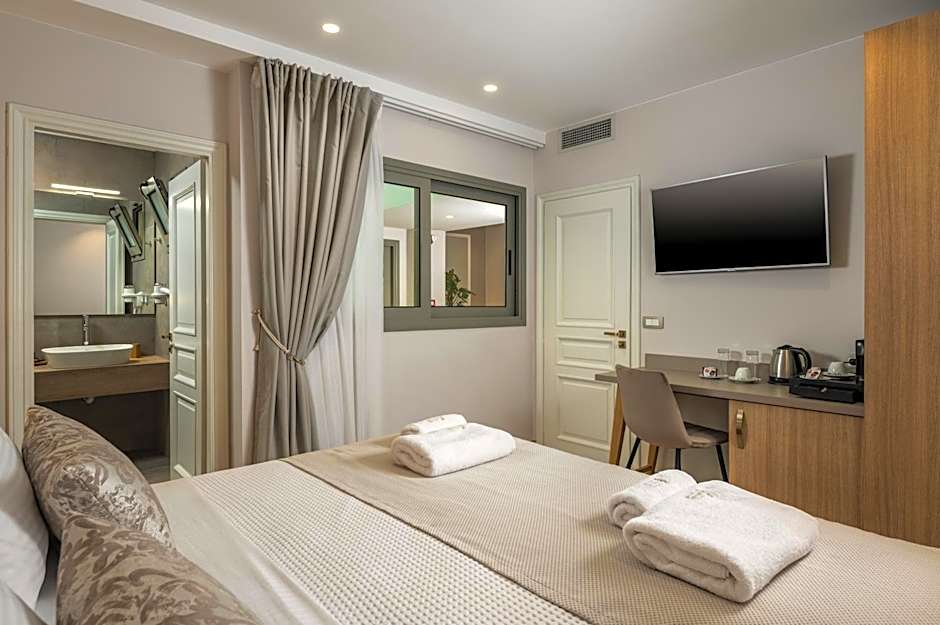 Plaza 1866 Superior City Rooms