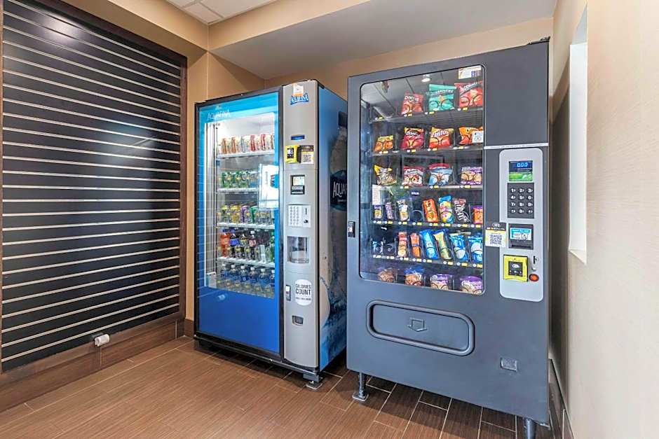 Comfort Inn & Suites Aberdeen