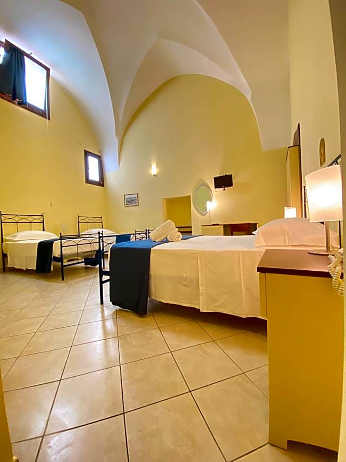 Al Pescatore Hotel & Restaurant