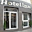 Hotel Famosa