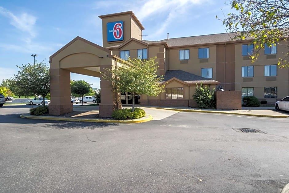 Motel 6-Indianapolis, IN - Airport
