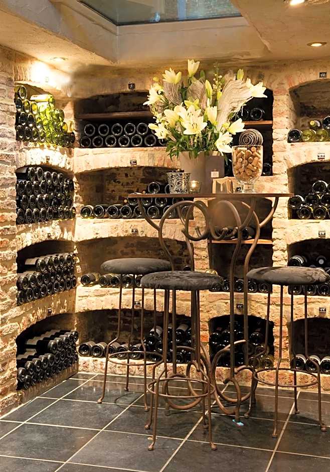 Suite & B by Hofke van Bazel