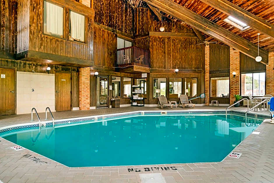 Quality Inn Byron Center