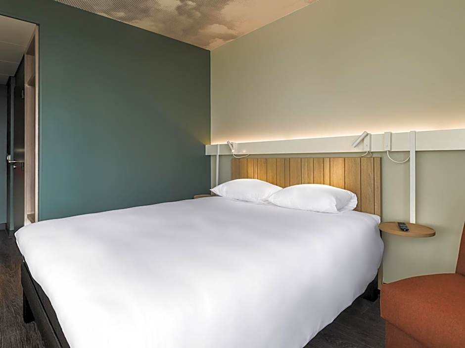 ibis Lyon Meyzieu