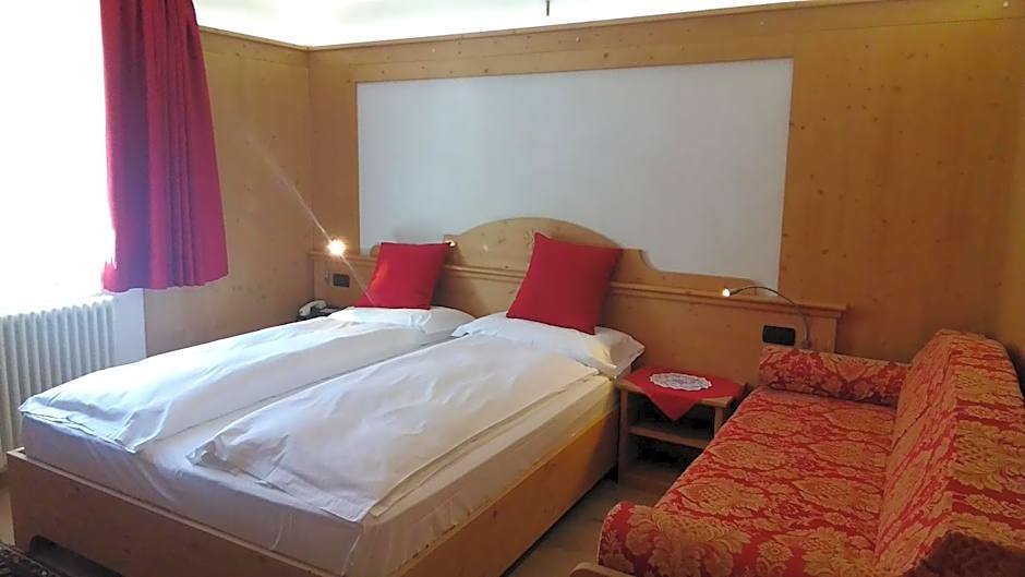Alps Oriental Wellness HOTEL
