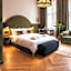 Hotel Kalvin House