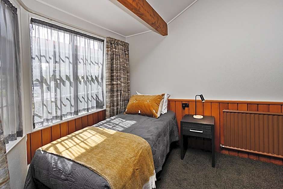 Balmoral Lodge Motel