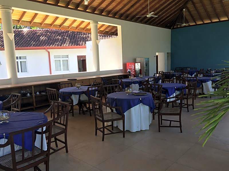 Waterside Bentota Hotel