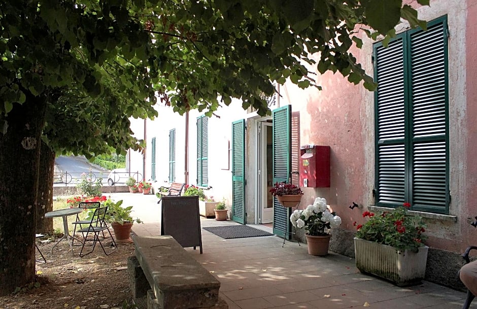 Santuario NS Soviore Cinque Terre