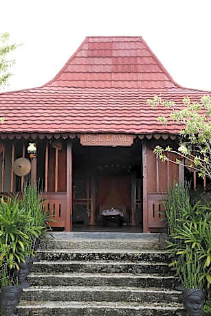 Sunrise Hill Bandungan