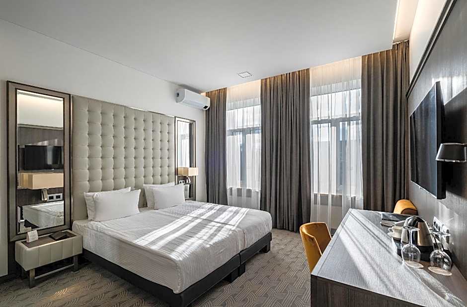 Hotel Congress
