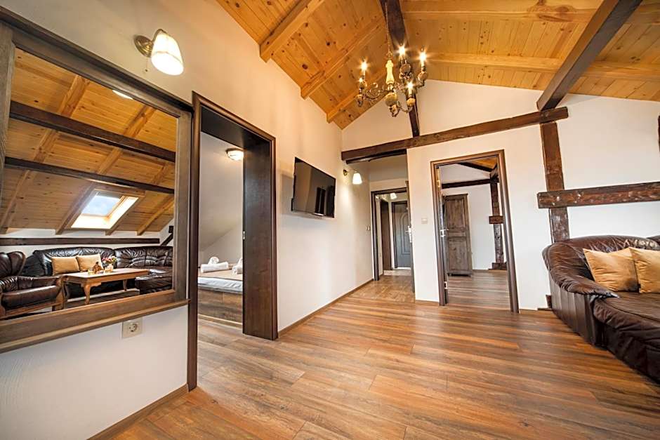 Hotel Antique - free private parking