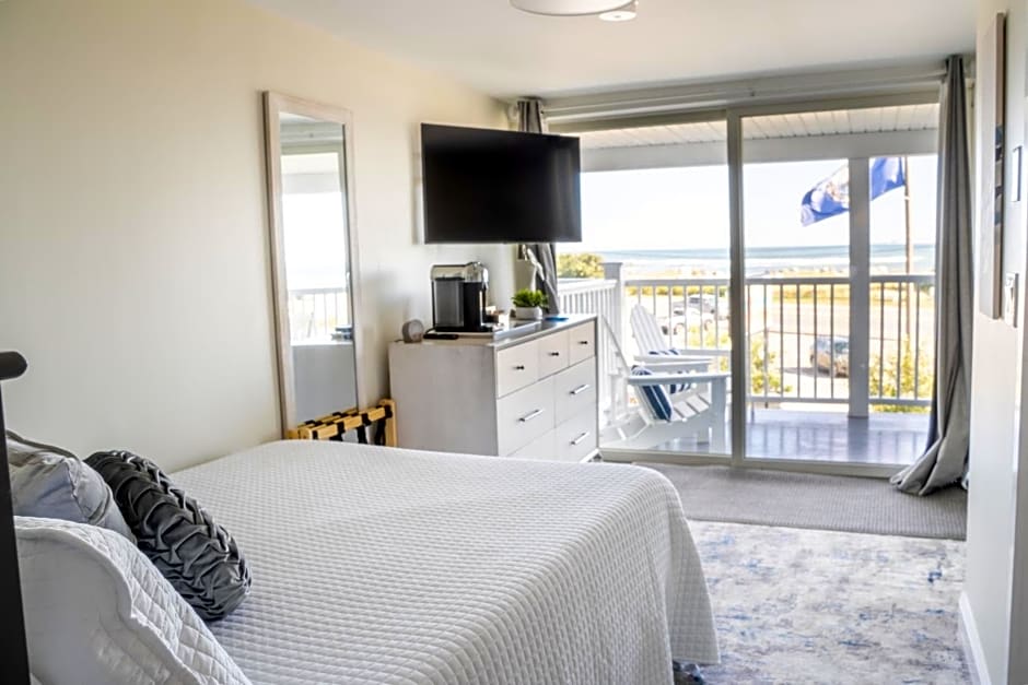 935 Ocean, a Beachside Inn