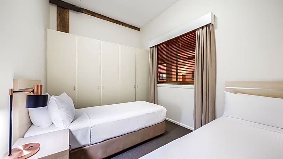 Oaks Sydney Goldsbrough Suites