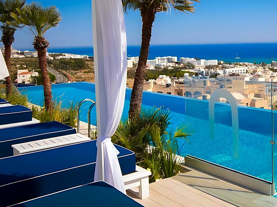 Hotel Napa Suites (Adults Only)