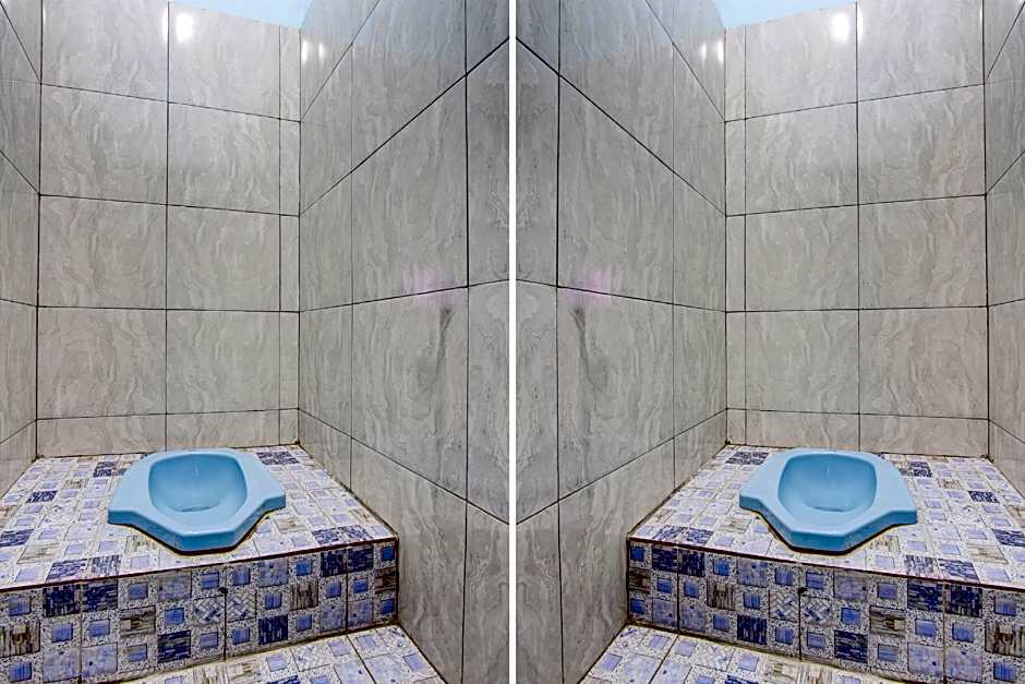 SPOT ON 92814 Gioba Kost Syariah