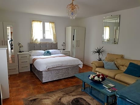 Renard Retreat