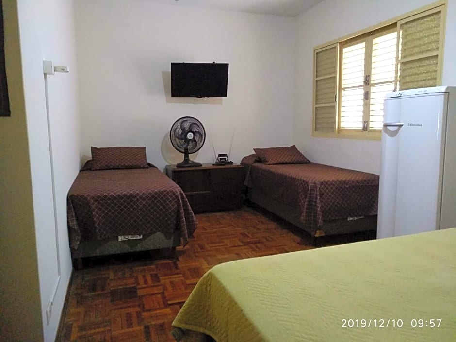 CASA 230 - Pousada & Hostel