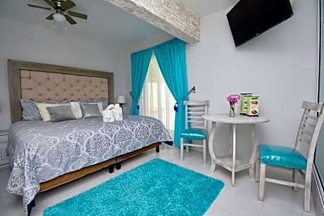 King Room with Garden View