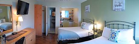 Double Room with Two Double Beds and Kitchen