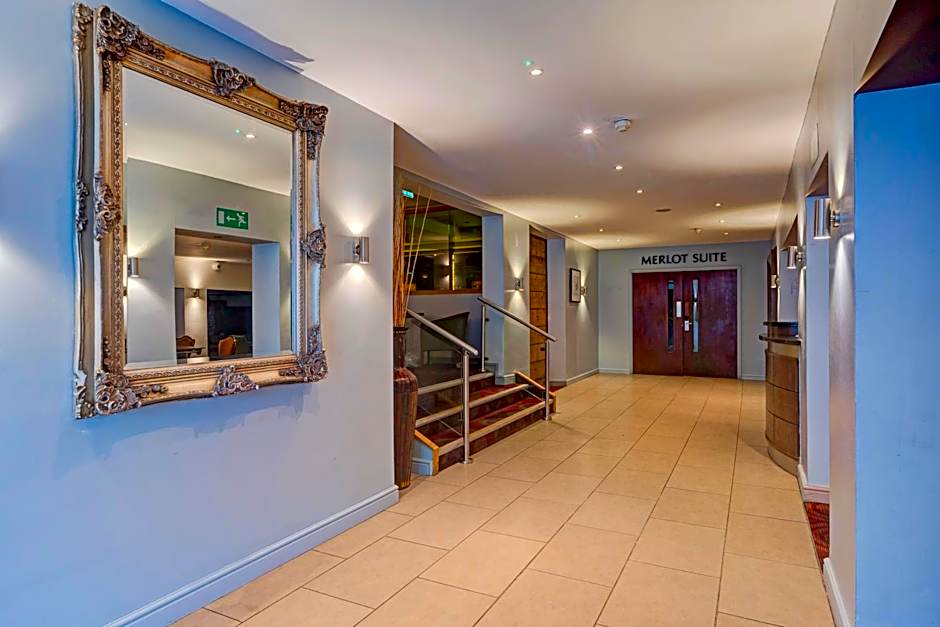 Manchester Airport Stanley Hotel by Belvilla