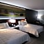 Luxor Inn & Suites, a Travelodge by Wyndham