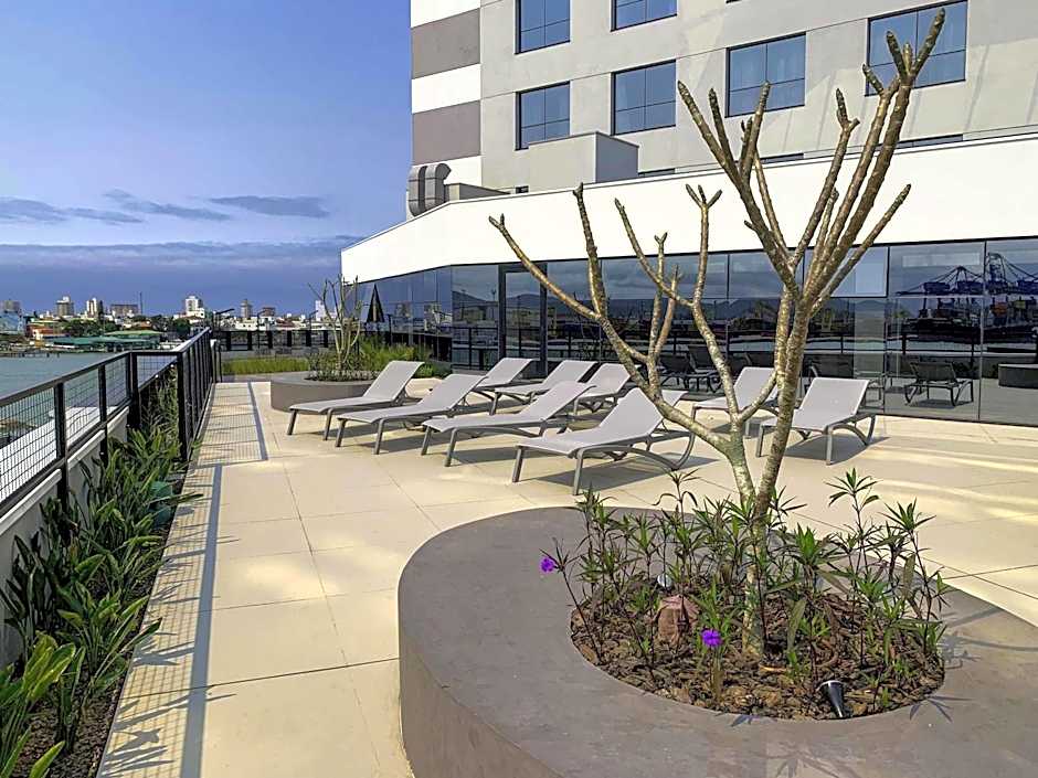 Mercure Itajaí Navegantes