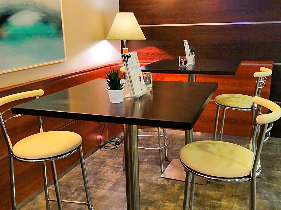 Mercure Leonardo da Vinci Airport